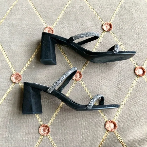 Sold Steve Madden Sandals Slides with High Heel in Silver Sparkle & Black (7.5) - Picture 3 of 7